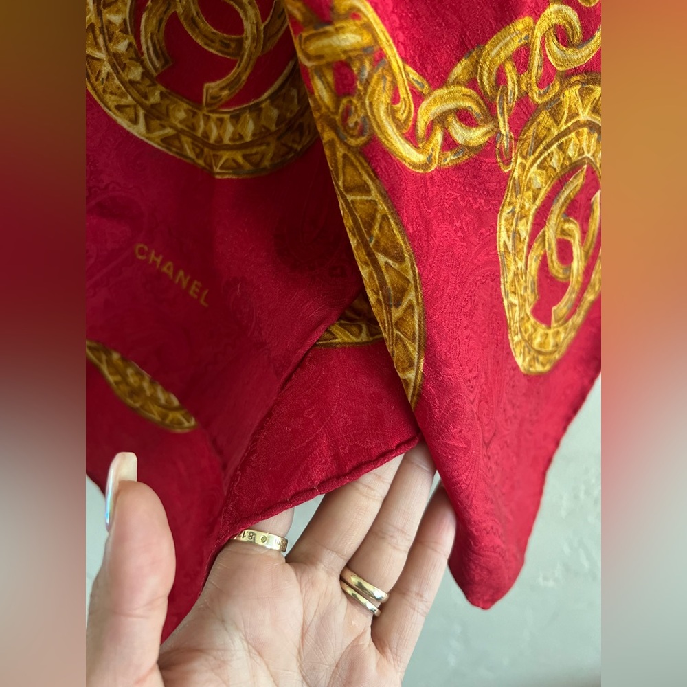 RARE Silk Chanel-Red and Gold w/detailing - Picture 4 of 5